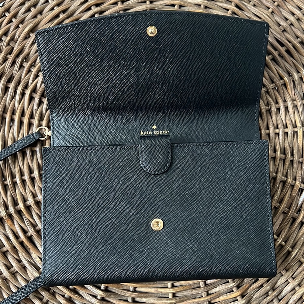Kate Spade New York Saffiano Crossbody Wallet - Picture 9 of 9